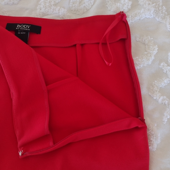 NWOT Sexy Victoria's Secret Body Con Pencil Skirt - Picture 10 of 11